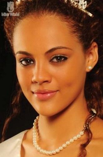 อันดับที่ 3 - Miss St.Lucia World 2010