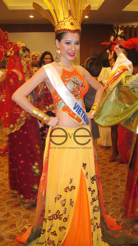 National Custom : Miss Vietnam International 2010
