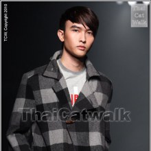 CHAN THAN SAN เดินแบบในงานBIFW 2010 @ Siam paragon