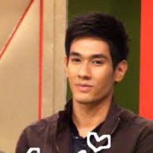 อ๋อม อรรคพันธ์