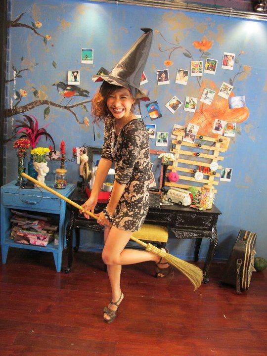 สาระแน บุก รายยการSisterday  Happy Halloween