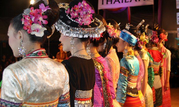 ประกวดเทพบุตรเทพธิดาข้าวทิพย์ ประจำปี 2553 เชียงราย