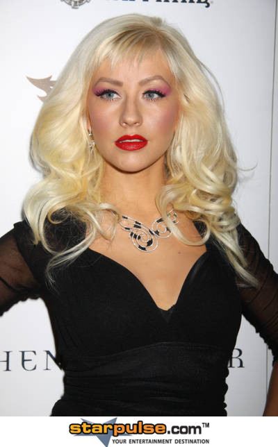 Christina เธอสวยแรง เสียงเธอไม่เคยทำให้ผิดหวังเลยจริงๆ