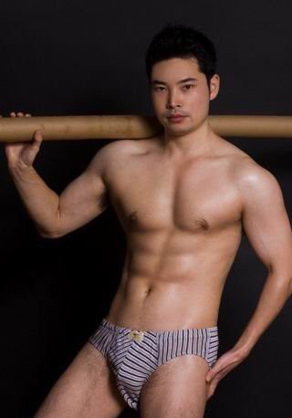 Tee pARADE  ชุด 12 ครบโหล