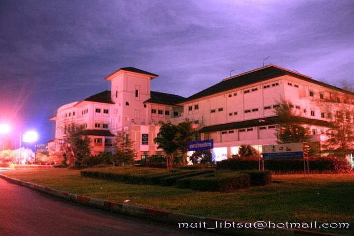 ยามเย็น