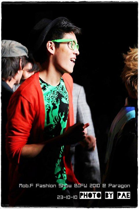 อวบอ้วน เดินแบบ[Mob.F] BIFW 2010 @siam paragon