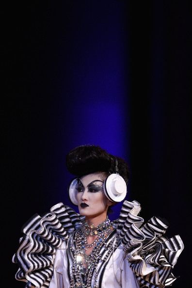 China Fashion Week 2011 EonFashion Award Make-Up Styling Contest