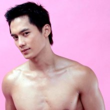 หนุ่มผิวเนียน เปรี๊ยะๆ อิๆ