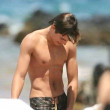 Zac Efron (แซค เอฟรอน)