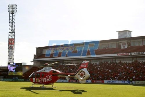 อลังการกับ ฮ.โคลา โคล่า