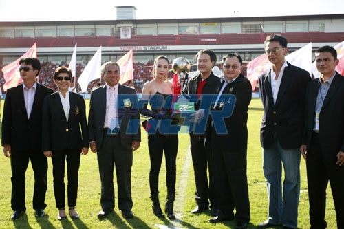 สมชื่อซุปตาร์ จริงๆ