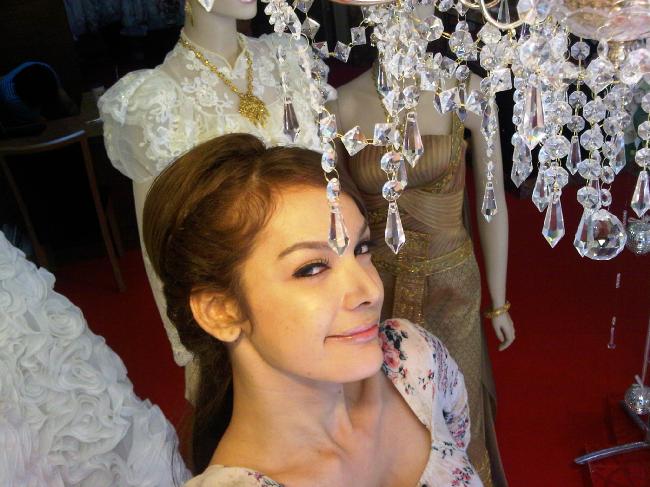 แจ๊ส นางแบบสาวสวยสุดเปรี้ยว