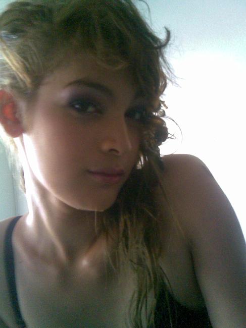 แจ๊ส นางแบบสาวสวยสุดเปรี้ยว