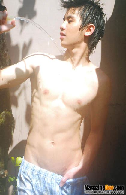 ต้นแบบใครๆๆ