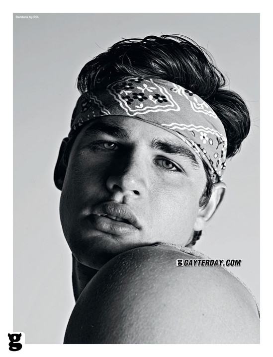 "นักคริกเก็ตหน้าหล่อ" ถ่ายนู้ดลงนิตยสารเกย์ Attitude