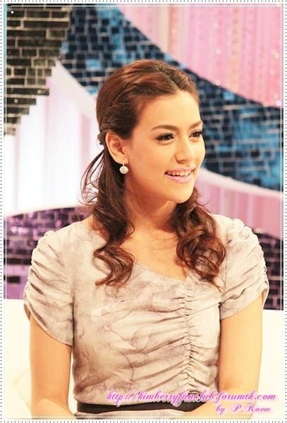 4 สาว สวย สดใส   ว้าว !!!