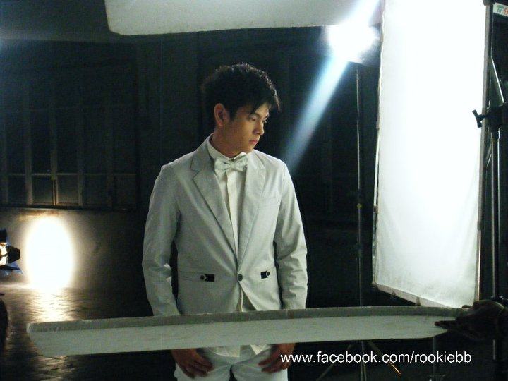 {Rookie BB} เบื้องหลังMV.ยิ่งใกล้ ยิ่งไกล