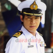 ผู้ชายในเครื่องแบบ