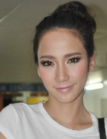 สวยนิดนึง