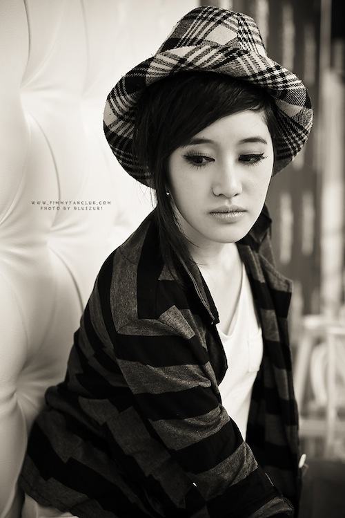 PIC. พิม SWEED ในลุคสาวเปรี้ยว - เท่ !