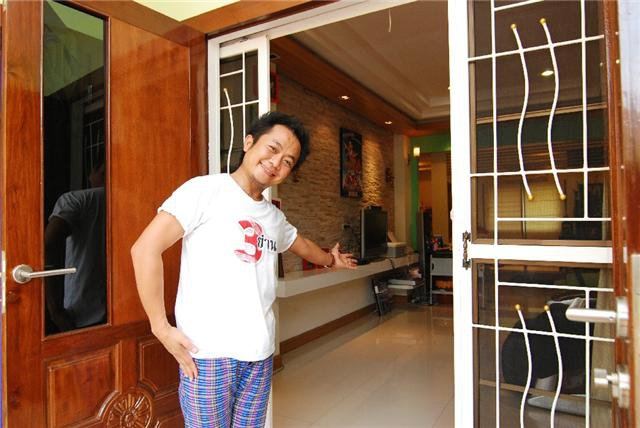 เยี่ยมบ้านอี๊ด โปงลางฯ