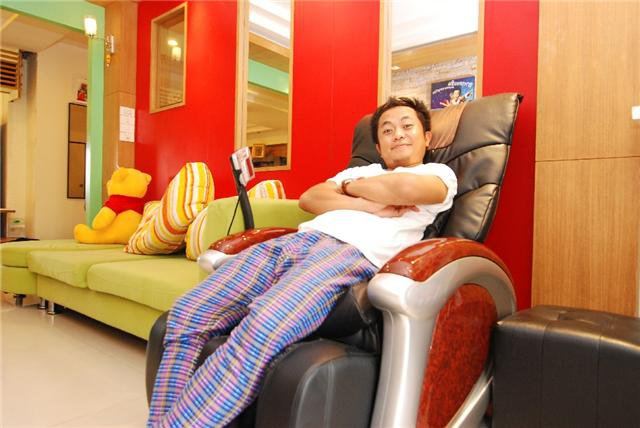 เยี่ยมบ้านอี๊ด โปงลางฯ