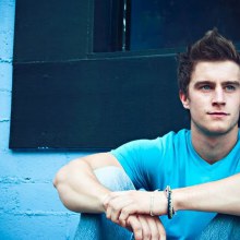 ฝรั่งหล่อๆ ล่ำๆ