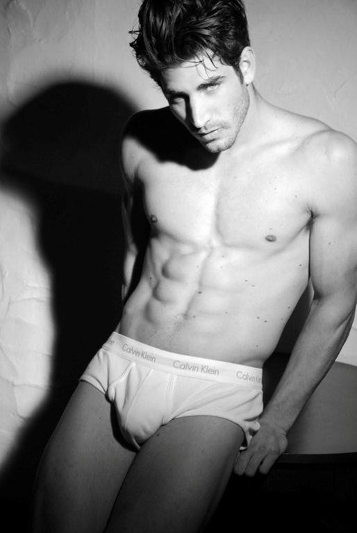 หนุ่มบราซิล หล่อๆ ล่ำๆ เซ็กซี่โคตรร!