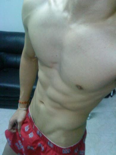 รวมซิกแพค...... เกย์ไทยบ้านๆ