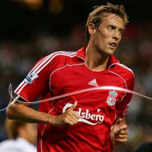 เทพบุตรในสนาม ใครคือนักเตะในฝันของคุณ