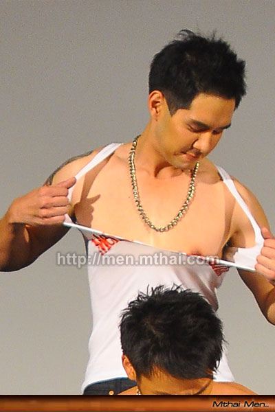 คิม-กัลป์ เพชราภิรัชต์