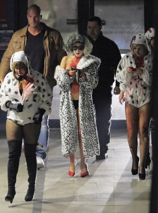 Lady Gaga กับชุดรับ Halloween