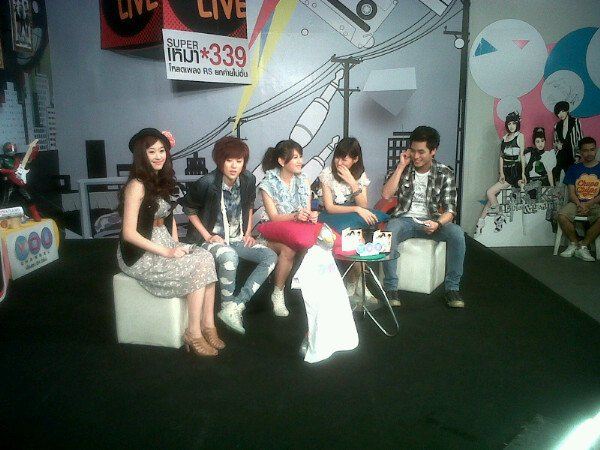 FFK @ รายการYou Live