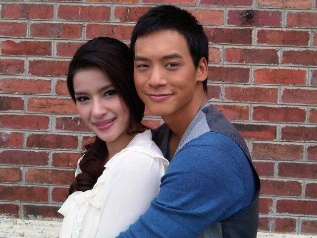 โตโน่ & แกรนด์ บวงสรวงเปิดกล้องละคร ข้ามเวลา ตามหารัก