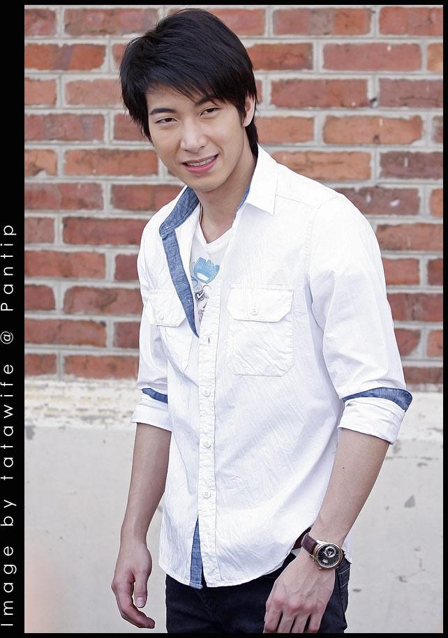 โตโน่ & แกรนด์ บวงสรวงเปิดกล้องละคร ข้ามเวลา ตามหารัก