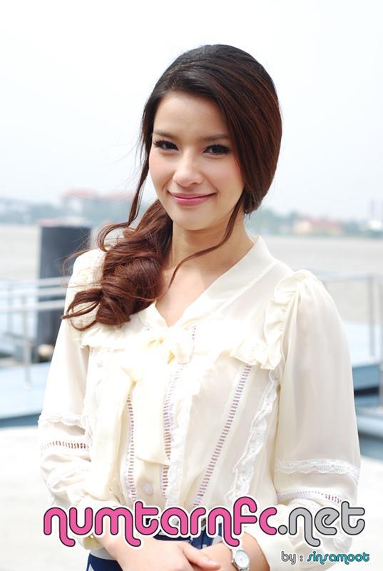 โตโน่ & แกรนด์ บวงสรวงเปิดกล้องละคร ข้ามเวลา ตามหารัก