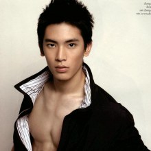 รวมหนุ่ม ๆ หุ่นชวน XXXX