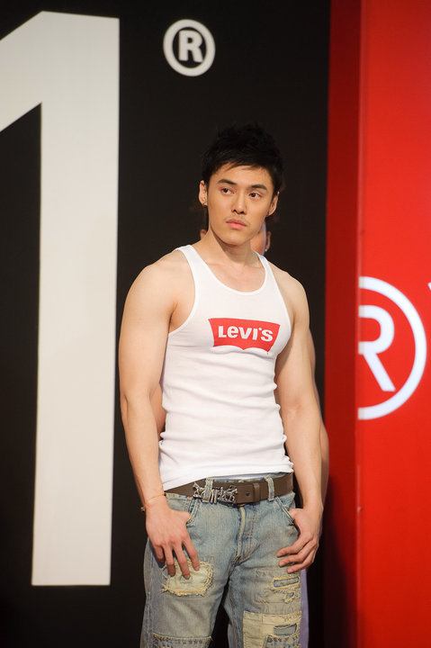 อังเดร บอย อาร์ต จากงานLEVI'S 501 MAY DAY