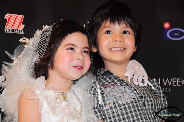 น้องลิซซี่  เดินแบบในงานFashion Week Autumn Winter 2010 @ Siam Paragon