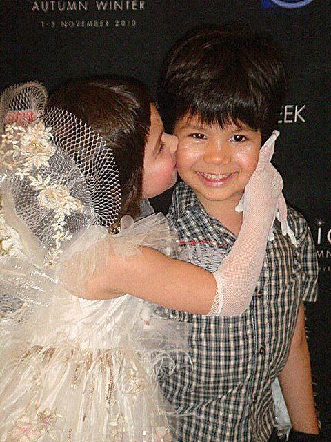 น้องลิซซี่  เดินแบบในงานFashion Week Autumn Winter 2010 @ Siam Paragon