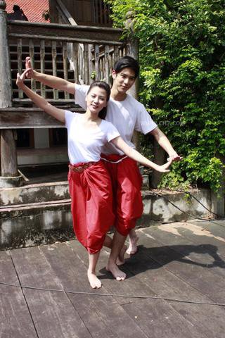 พอร์ช ศรัณย์ ในชุดโขน