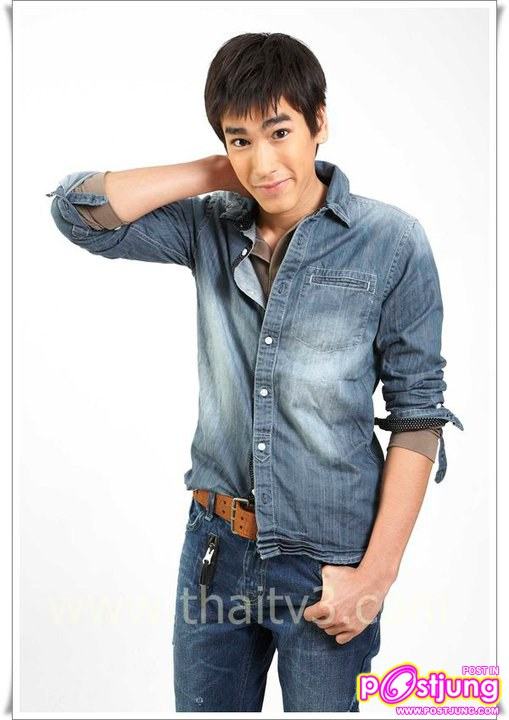 แต่งเชิ้ตเท่ ๆ สไตล์..ณเดชน์