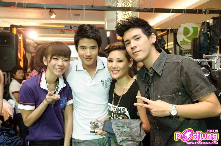 Mario งาน Robinson I go jeans Expo 2010 @ Future Park Rangsit