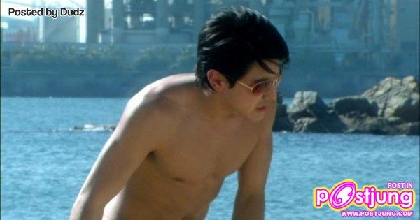 Cap จากหนังเกย์เรื่อง Amphetamine ครับ (2)