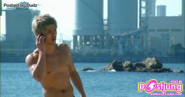 Cap จากหนังเกย์เรื่อง Amphetamine ครับ (2)