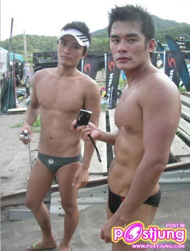 เหล่านายแบบทั้งรุ่นเล้กรุ่นใหญ่