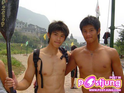 เหล่านายแบบทั้งรุ่นเล้กรุ่นใหญ่