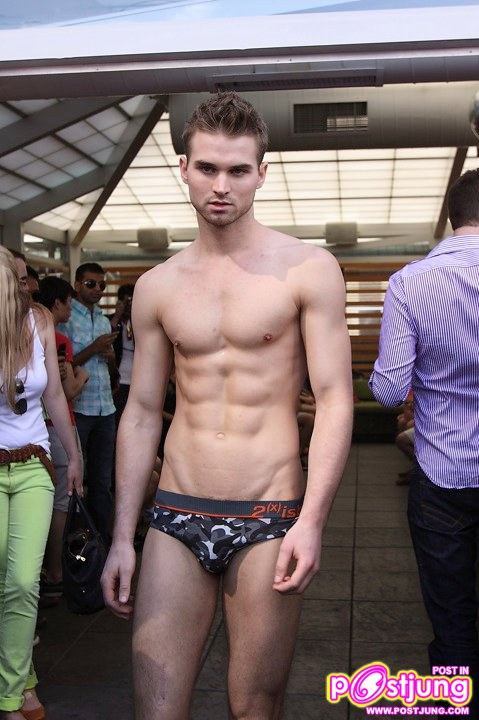 2(x)ist Presentation @ SUMMER CAMP