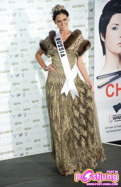 THAILAND คำนี้ไม่แพ้ชาติใด มาดูชุดประจำชาติสาวงามแต่ละประเทศ -O-