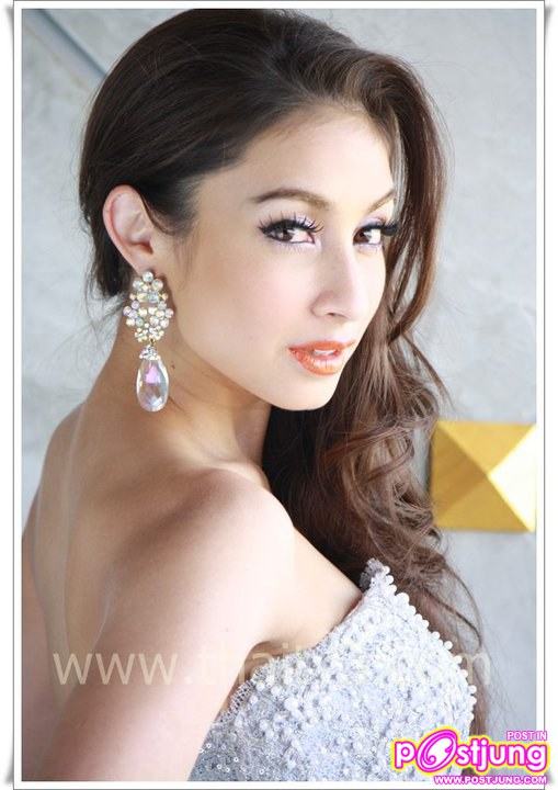 แคทรียา อิงลิช สวยเว่อร์ แบบเริ่ดหรูอลังการ ในแฝดนะยะ!